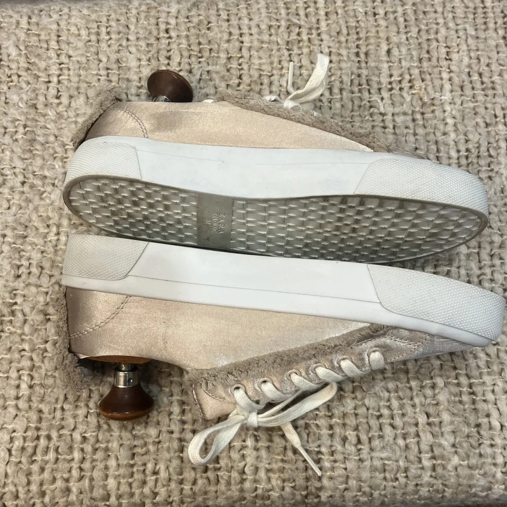 Zara Women's Satin Champagne‎ Platform Sneakers Fringe Size 38 US 7.5